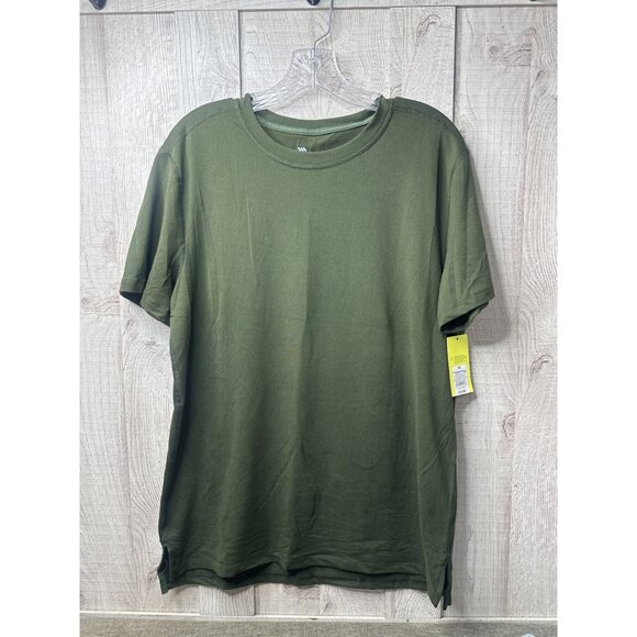 Womens Green Short Sleeve T Shirt and Gray Shorts w/ Pockets - Picture 2 of 12